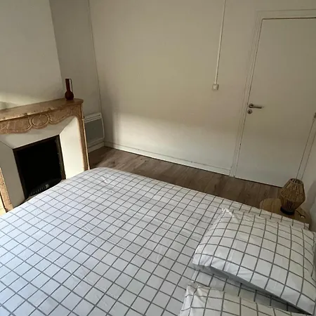 La Maison Du Roi Arthur Appartement *